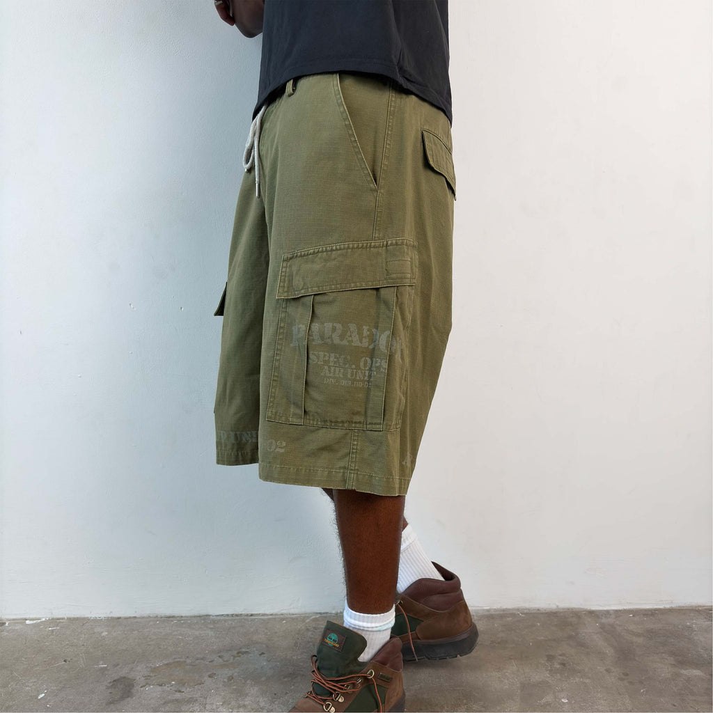 MILITIA CARGO SHORTS (GREEN)