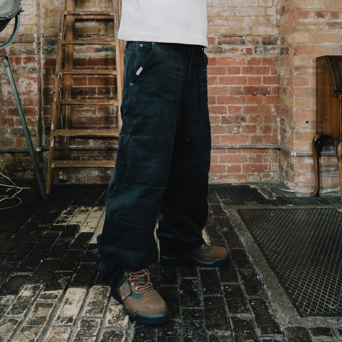 BAGGY CARPENTERS